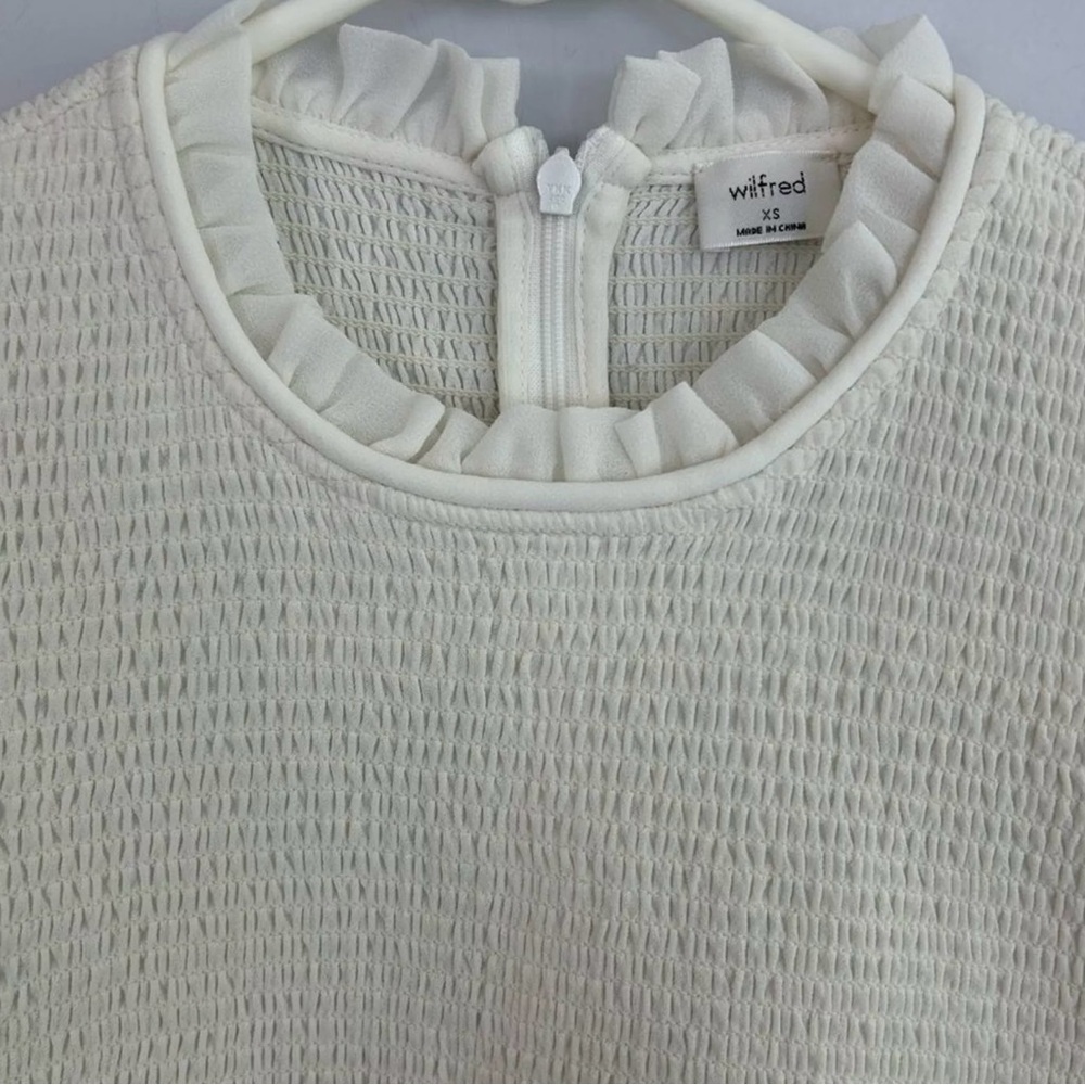 Wilfred Aritzia tempest chiffon cropped smock ivory or light birch blouse